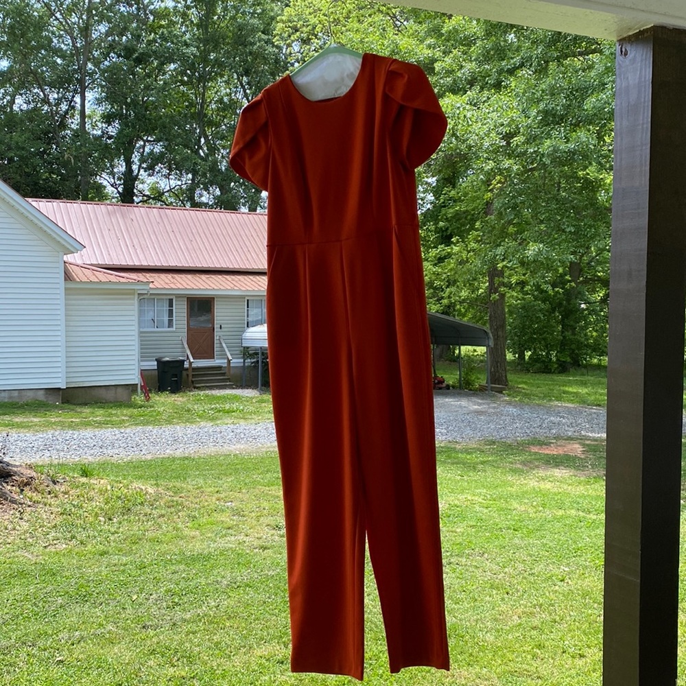 orange jumpsuit